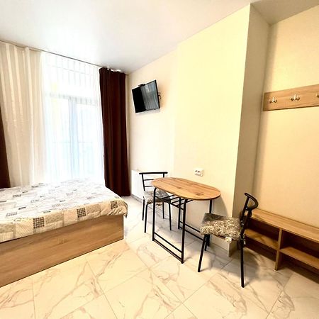 Osapart Hotel In A Complex Semycvit 3 Lviv Bagian luar foto