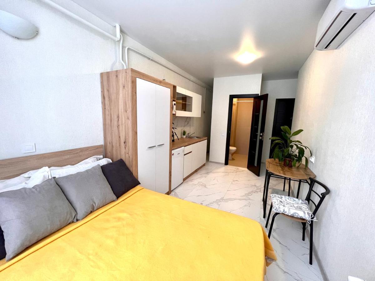 Osapart Hotel In A Complex Semycvit 3 Lviv Bagian luar foto