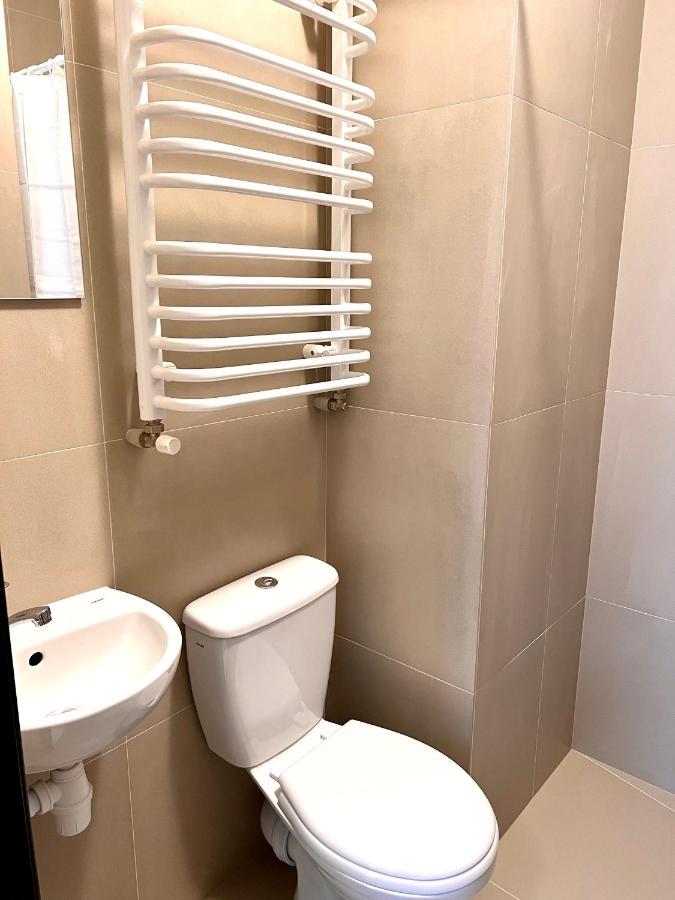 Osapart Hotel In A Complex Semycvit 3 Lviv Bagian luar foto