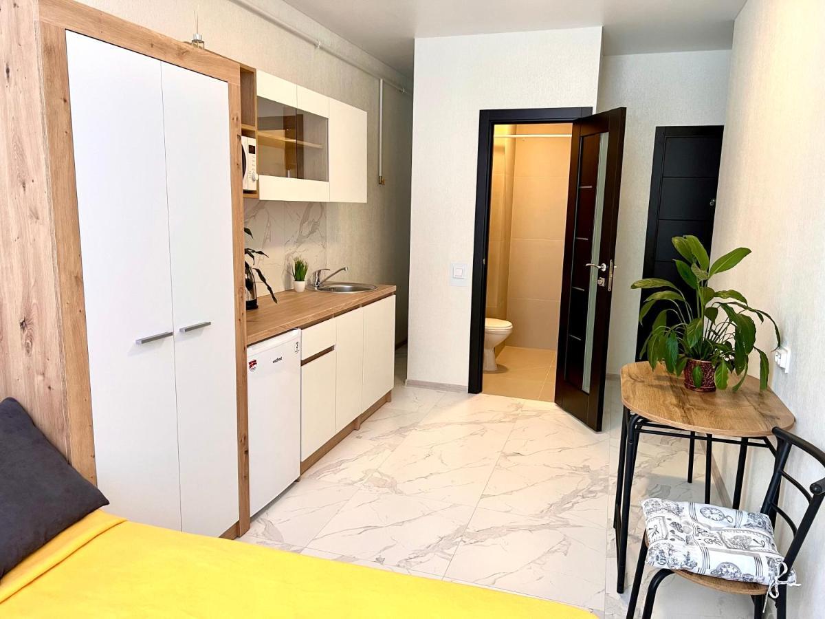 Osapart Hotel In A Complex Semycvit 3 Lviv Bagian luar foto
