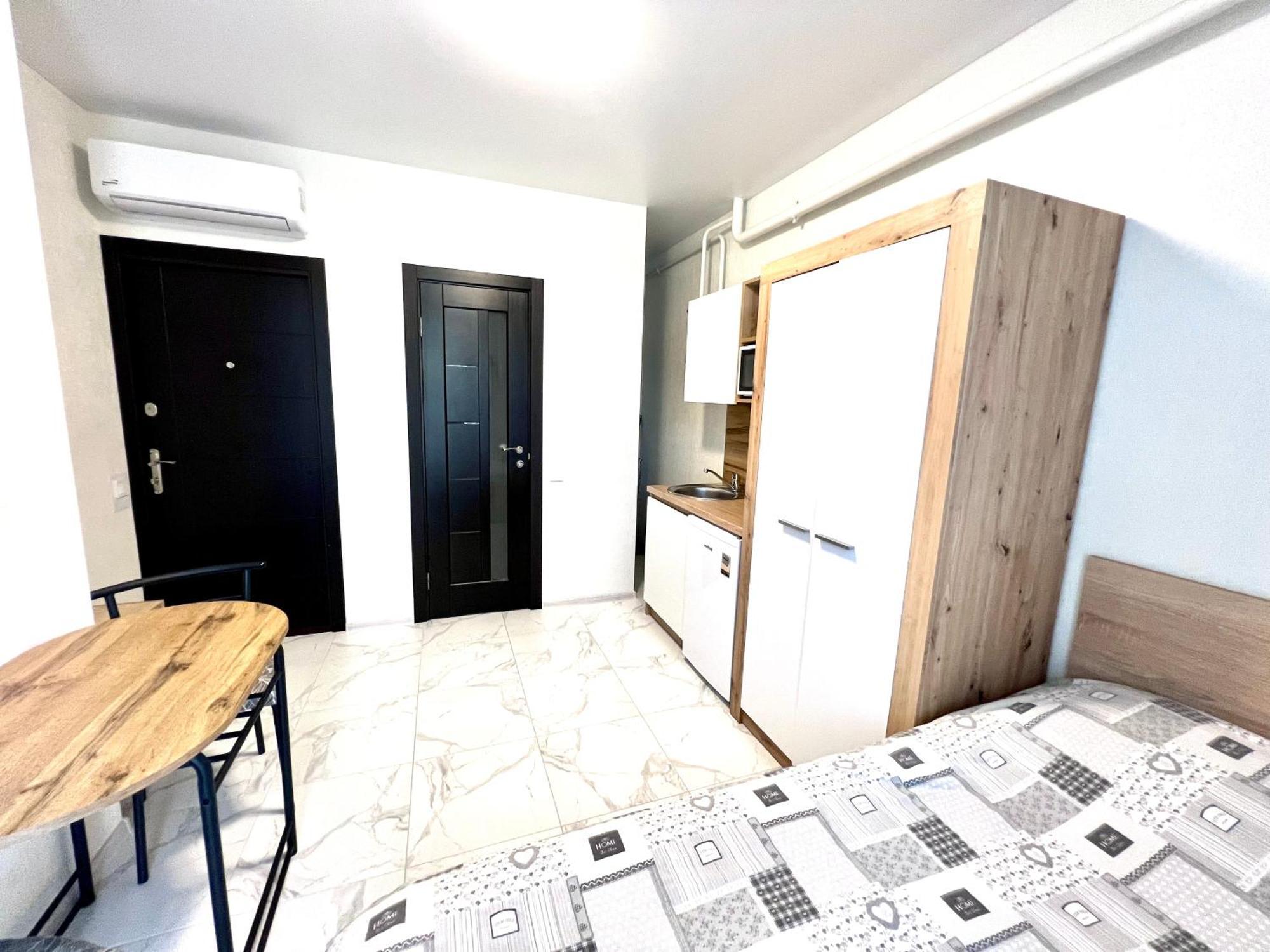 Osapart Hotel In A Complex Semycvit 3 Lviv Bagian luar foto