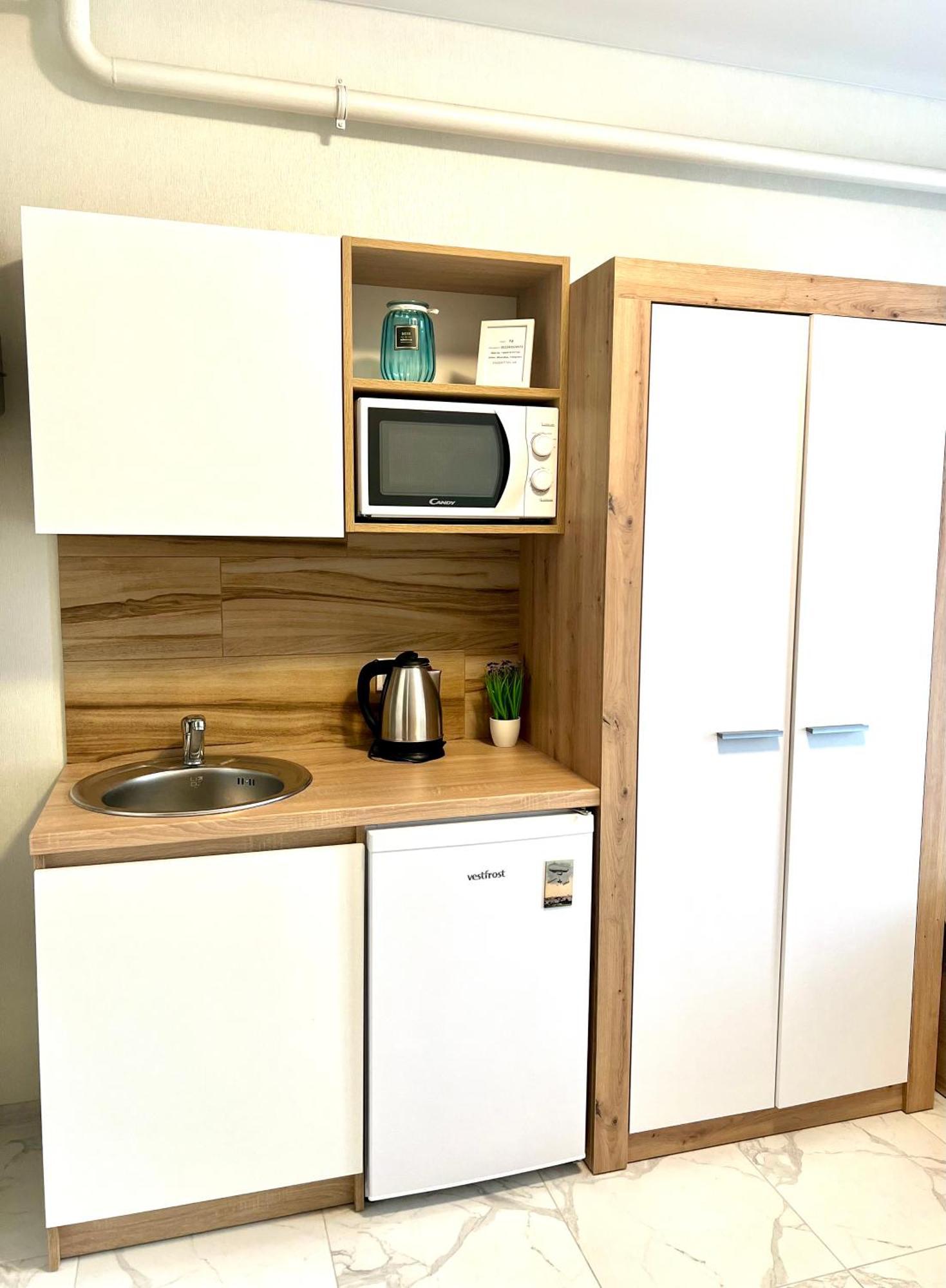 Osapart Hotel In A Complex Semycvit 3 Lviv Bagian luar foto