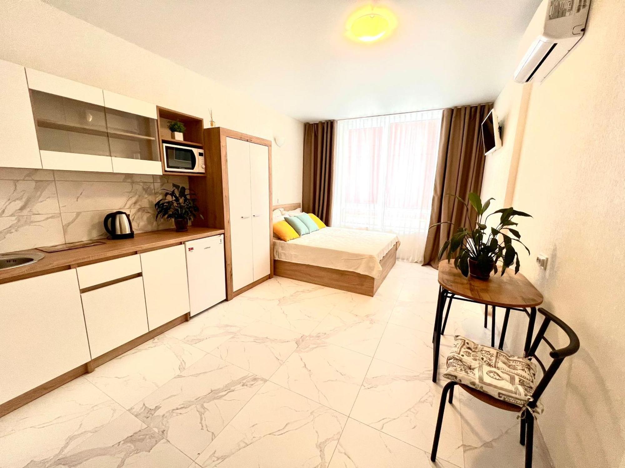 Osapart Hotel In A Complex Semycvit 3 Lviv Bagian luar foto