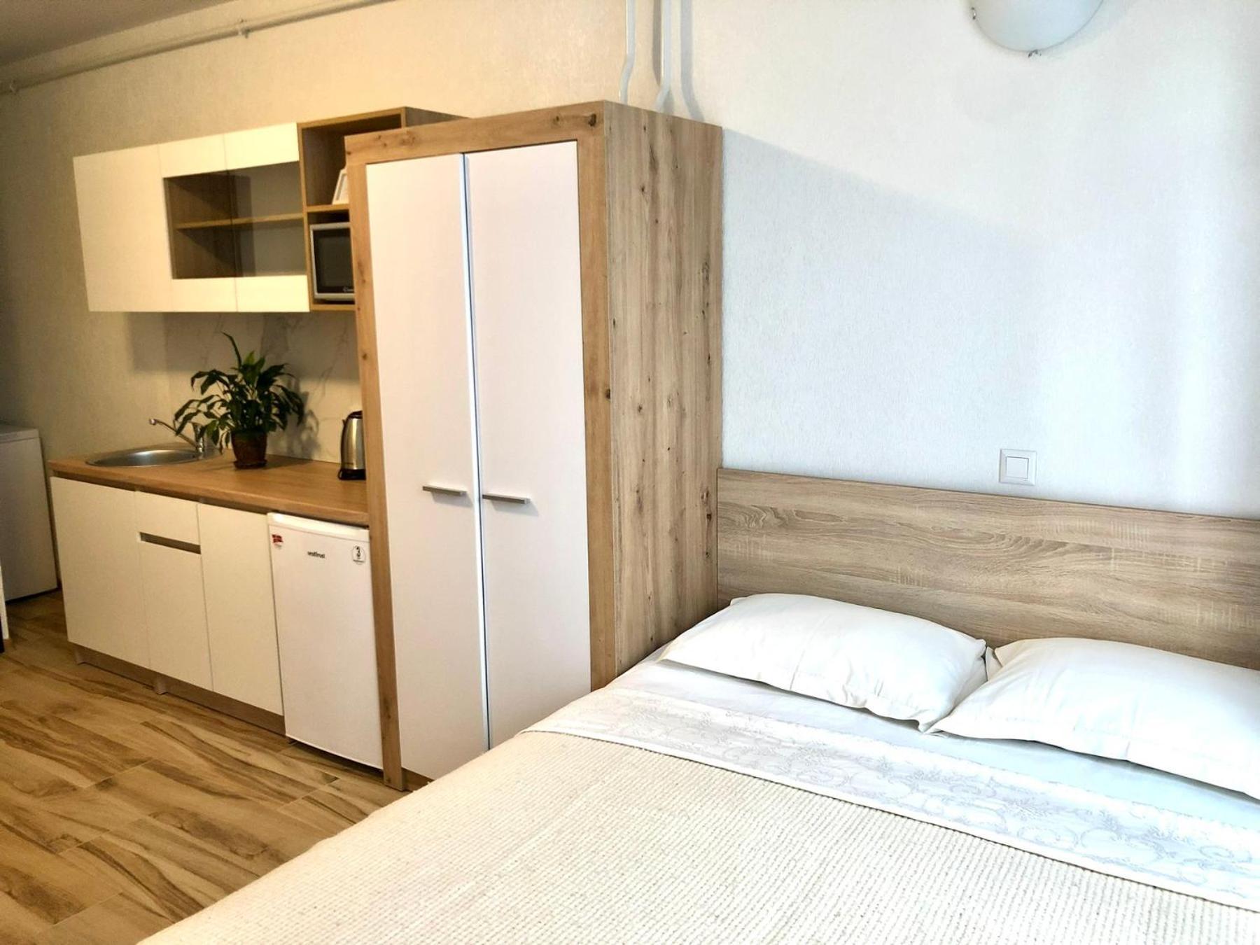 Osapart Hotel In A Complex Semycvit 3 Lviv Bagian luar foto