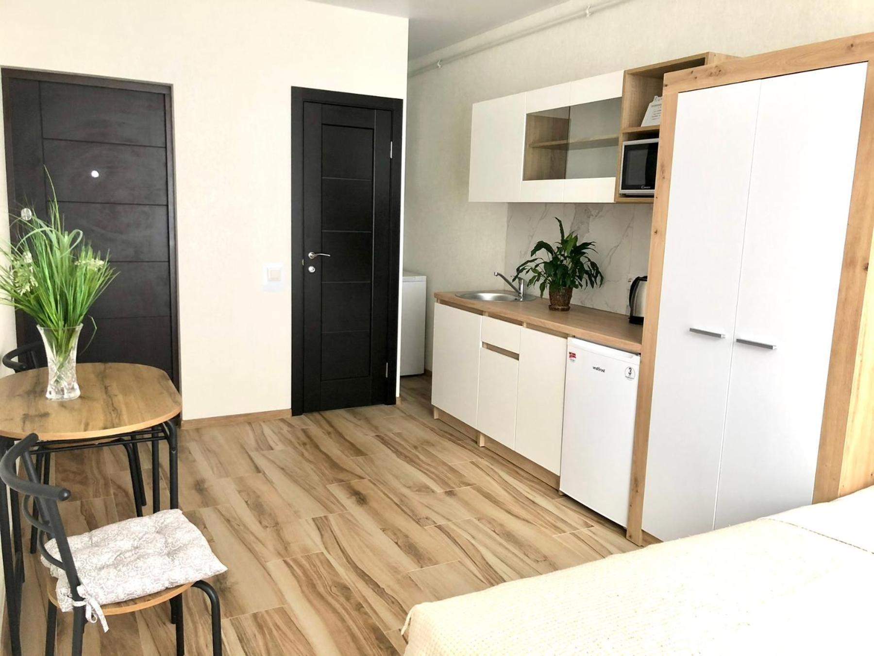 Osapart Hotel In A Complex Semycvit 3 Lviv Bagian luar foto
