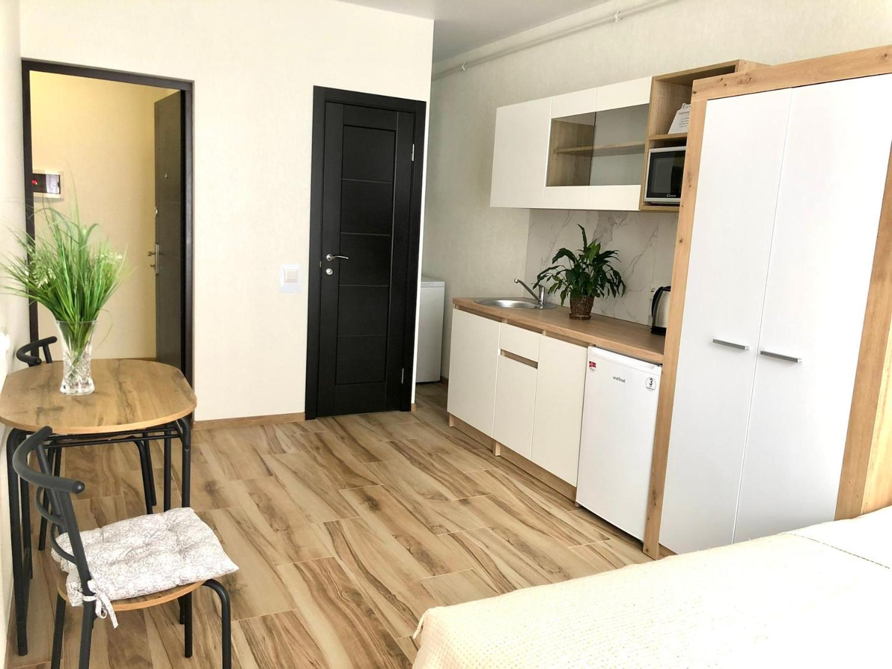Osapart Hotel In A Complex Semycvit 3 Lviv Bagian luar foto